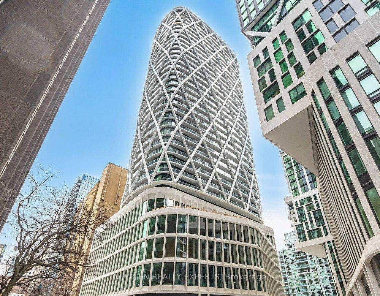 230-simcoe-street-toronto-ontario-c12840626