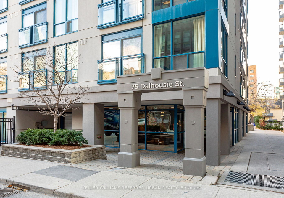 75-dalhousie-street-toronto-ontario-c12840674