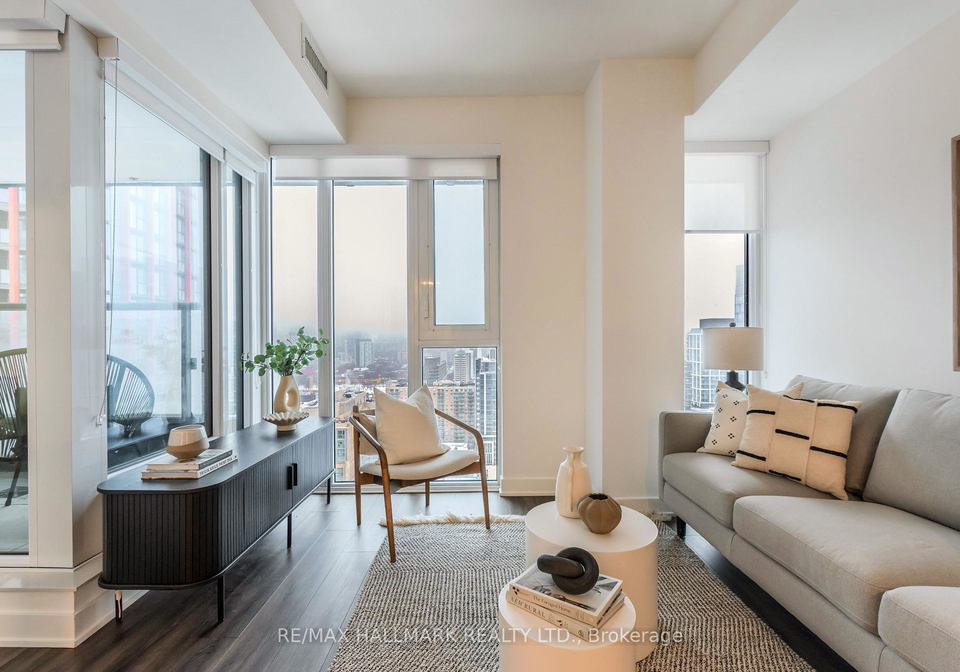 70-princess-street-toronto-ontario-c12840888