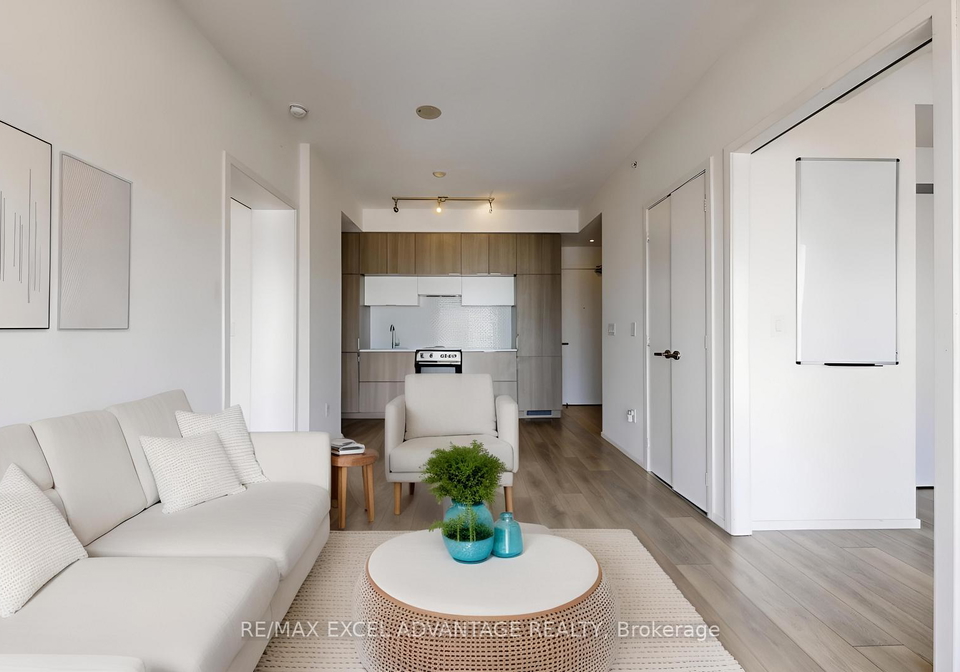 159-dundas-street-e-toronto-ontario-c12840934