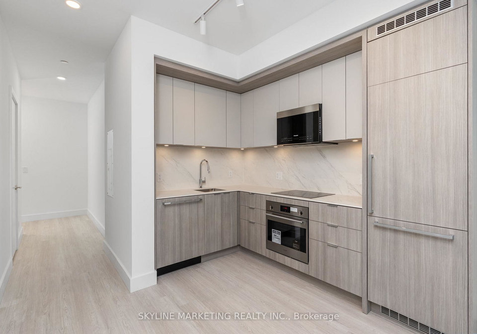6-greenbriar-road-north-york-ontario-c12841002