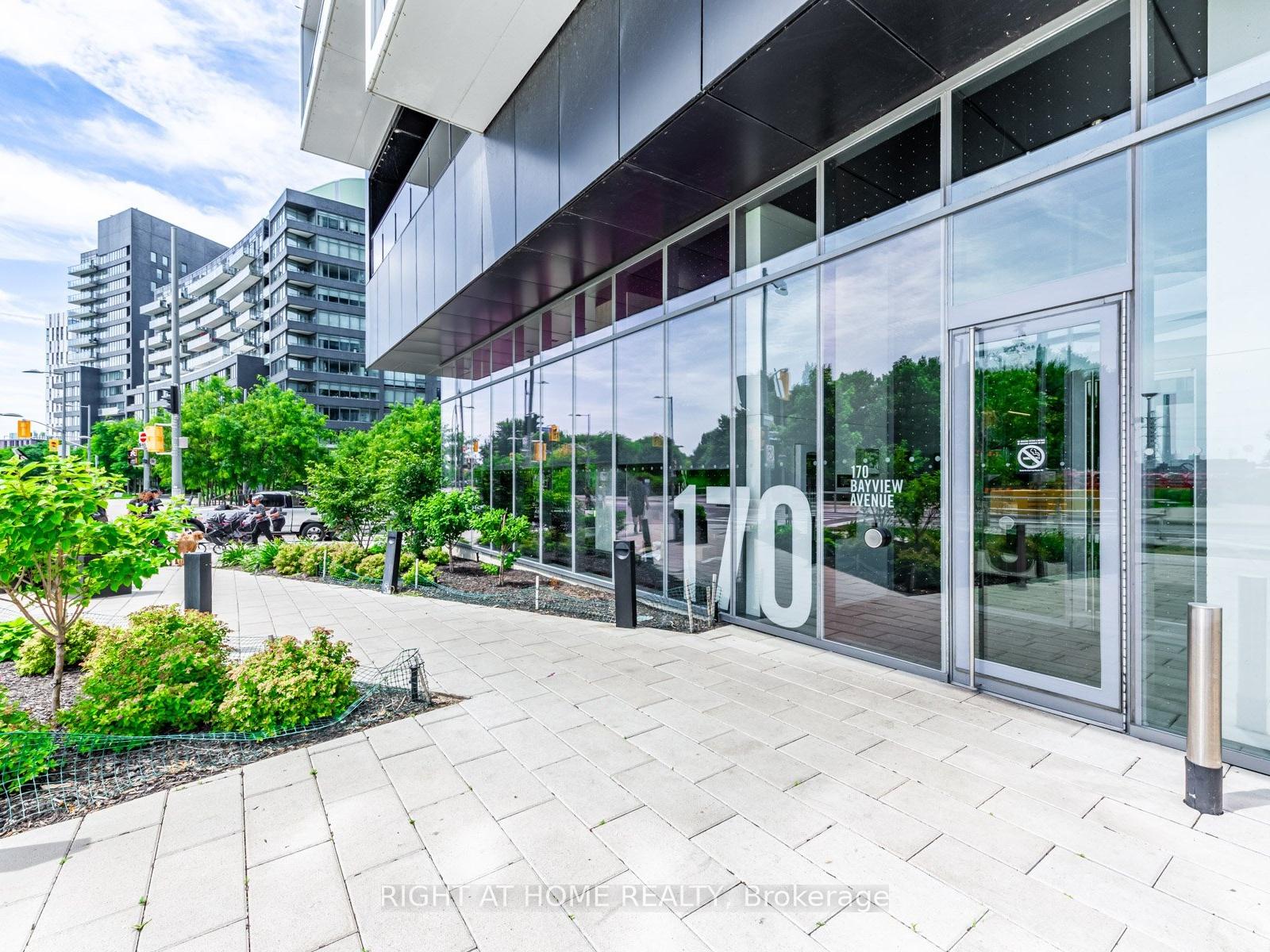 170-bayview-avenue-toronto-ontario-c12841402
