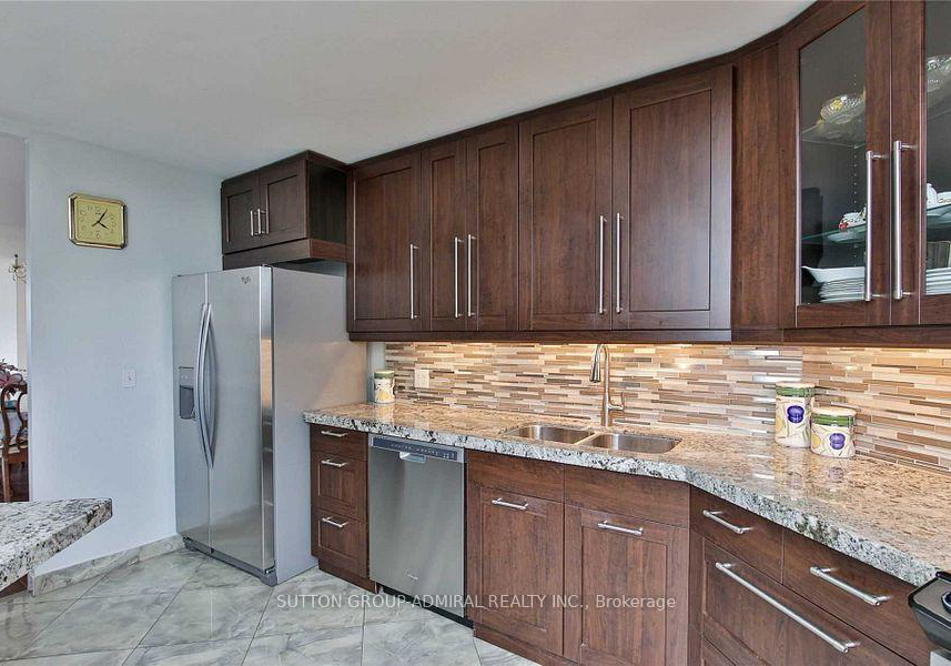 1131-steeles-avenue-w-toronto-ontario-c12841598