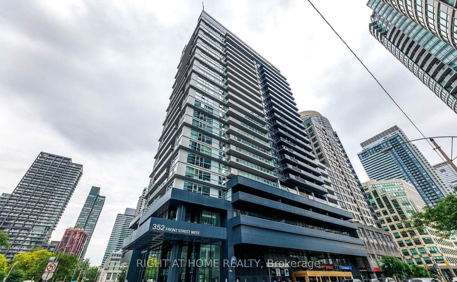 352-front-street-w-toronto-ontario-c12841722