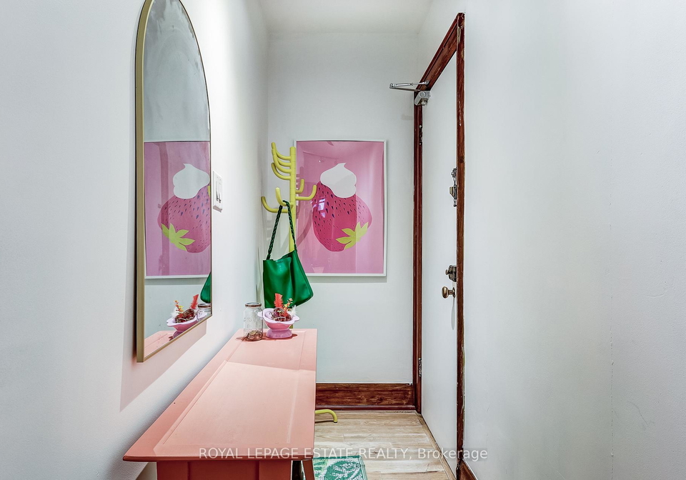 922-bathurst-street-toronto-ontario-c12841750