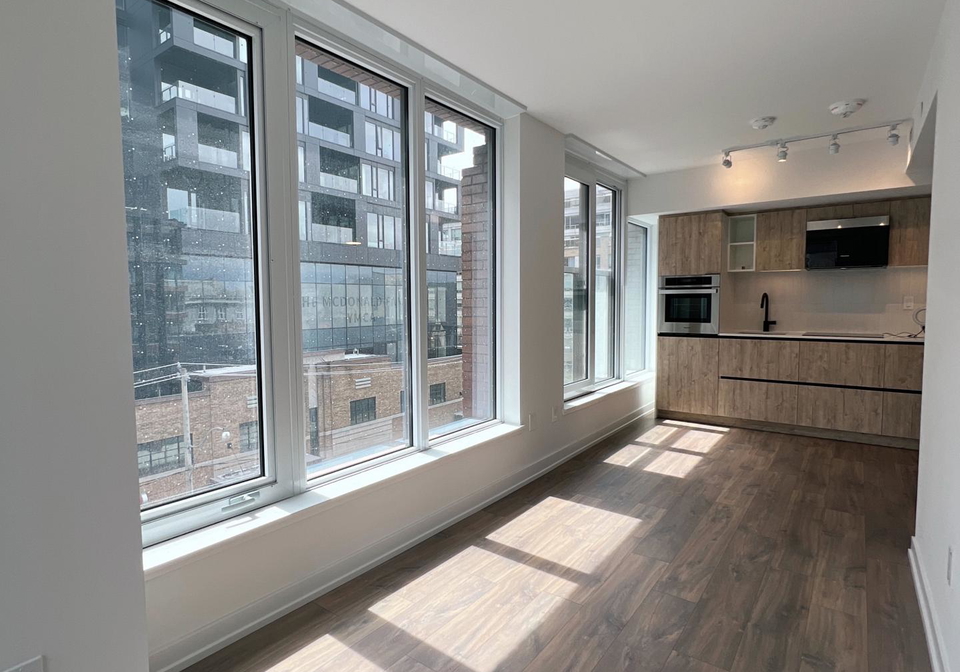 2-augusta-avenue-toronto-ontario-c12841774