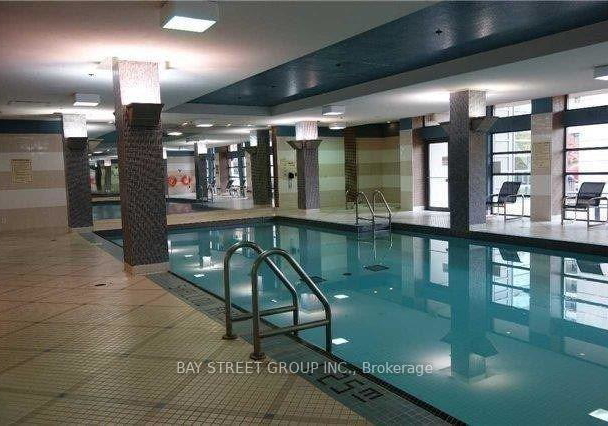 23-hollywood-avenue-north-york-ontario-c12842142