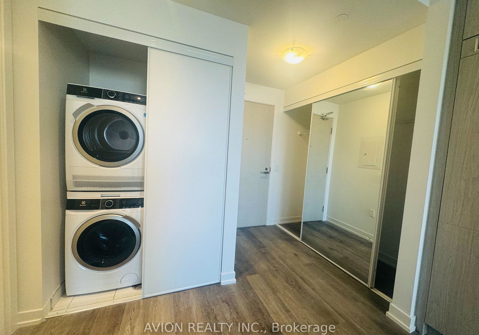 55-cooper-street-toronto-ontario-c12842446
