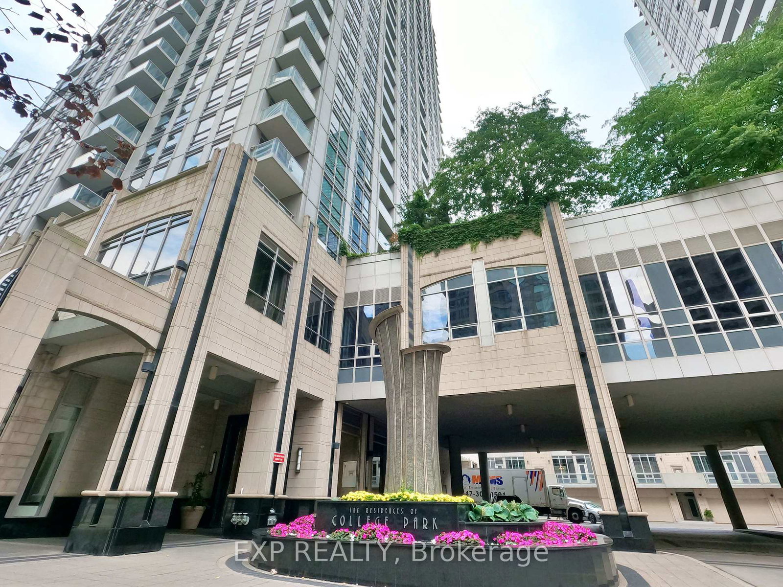 761-bay-street-toronto-ontario-c12842480
