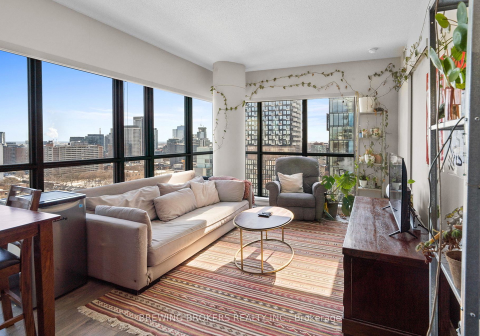 159-dundas-street-e-toronto-ontario-c12842556
