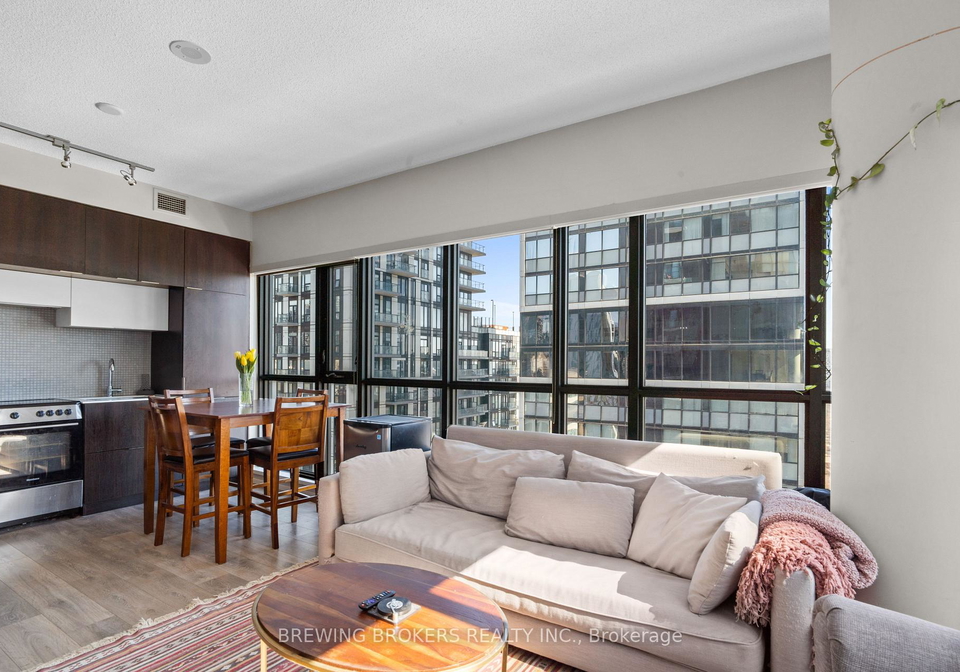 159-dundas-street-e-toronto-ontario-c12842556