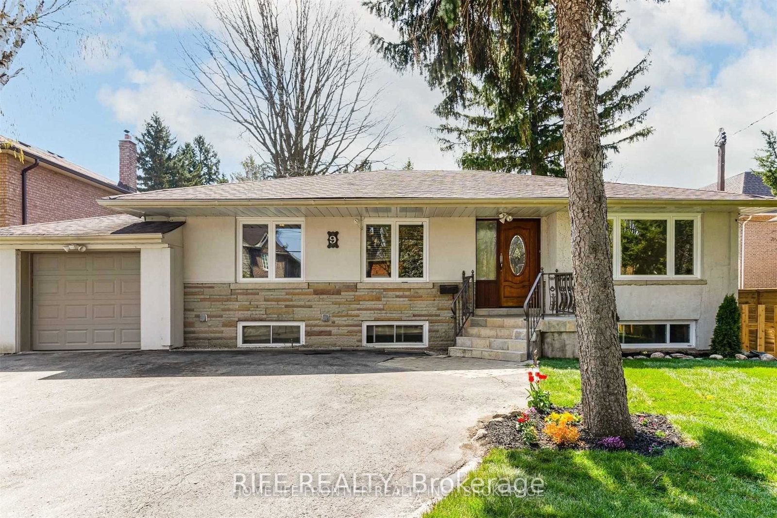 9-northwood-drive-north-york-ontario-c12842740