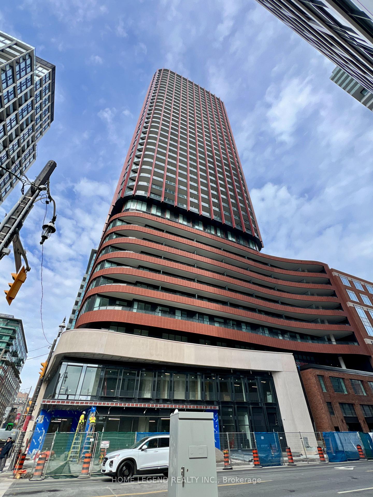 180-front-street-e-toronto-ontario-c12843074