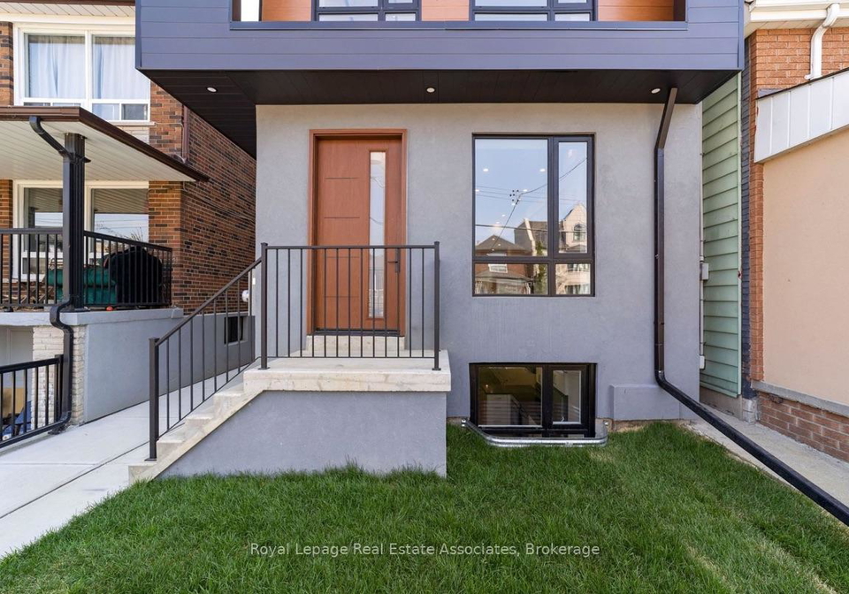 531-delaware-avenue-n-toronto-ontario-c12843388