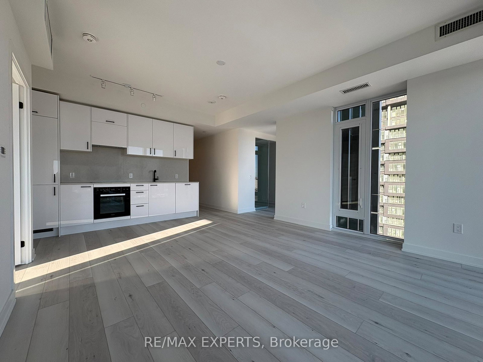 1-quarrington-lane-north-york-ontario-c12843538