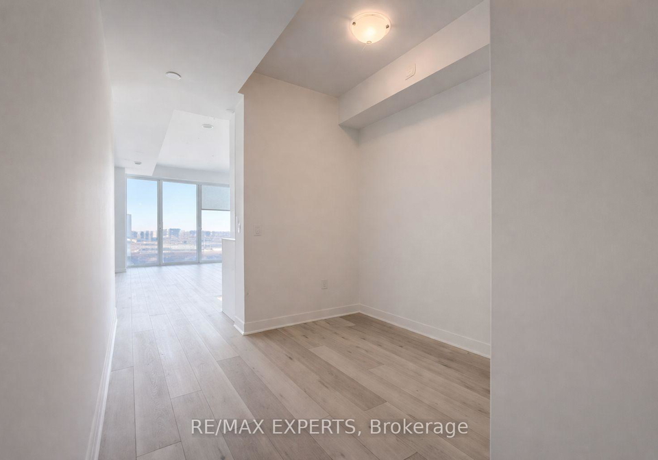 1-quarrington-lane-north-york-ontario-c12843538