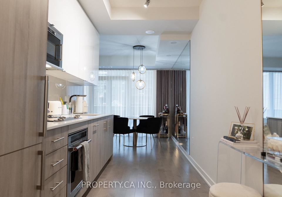 330-richmond-street-w-toronto-ontario-c12843546