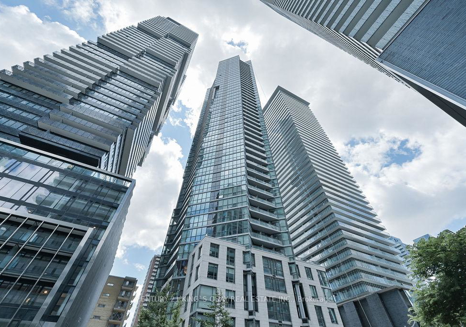 45-charles-street-e-toronto-ontario-c12843676