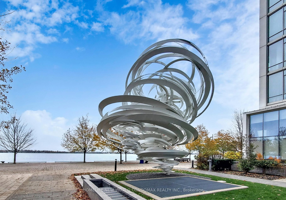 15-queens-quay-e-toronto-ontario-c12844442