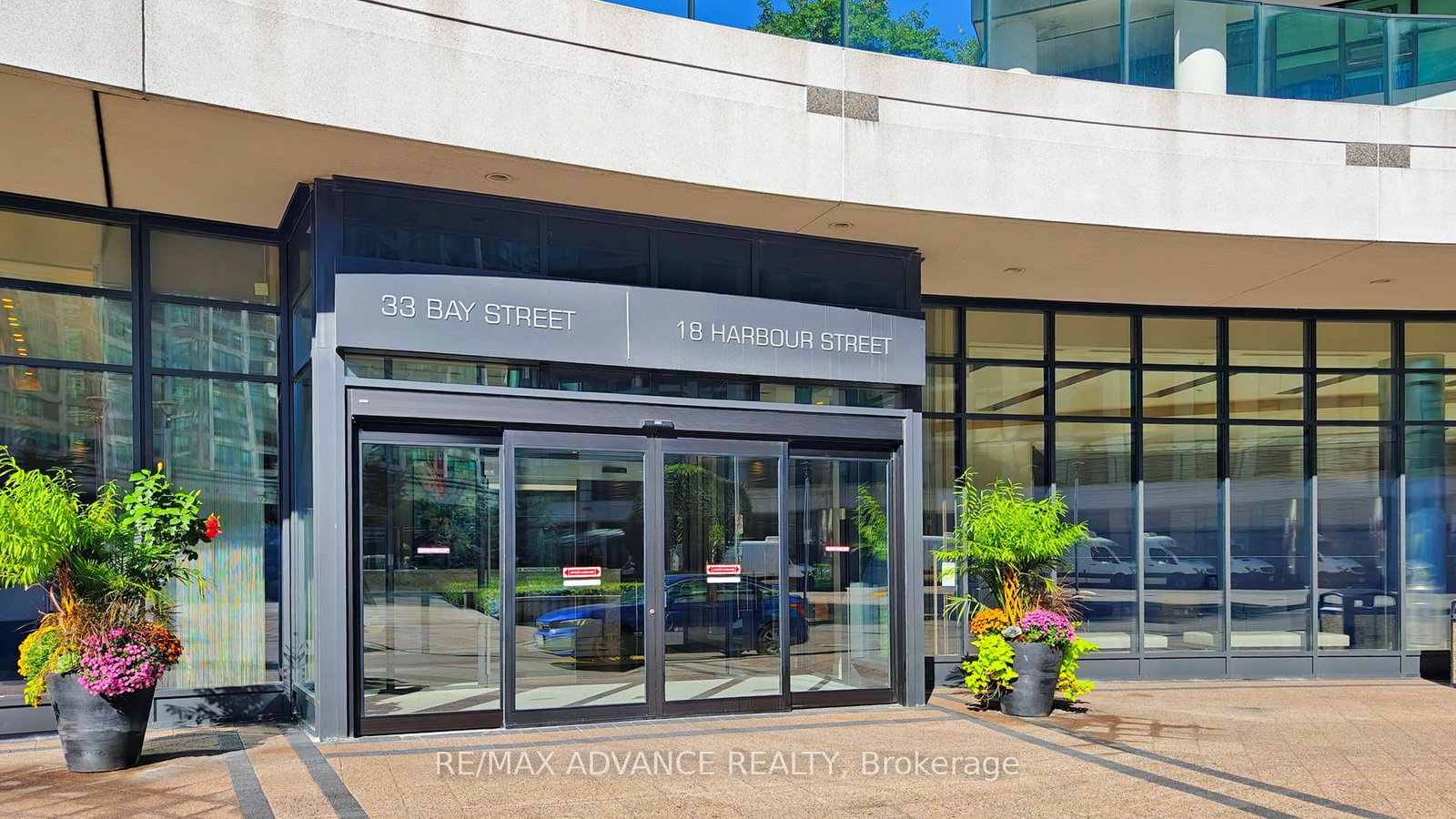 33-bay-street-toronto-ontario-c12845210