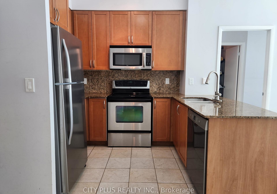 219-fort-york-boulevard-toronto-ontario-c12845246
