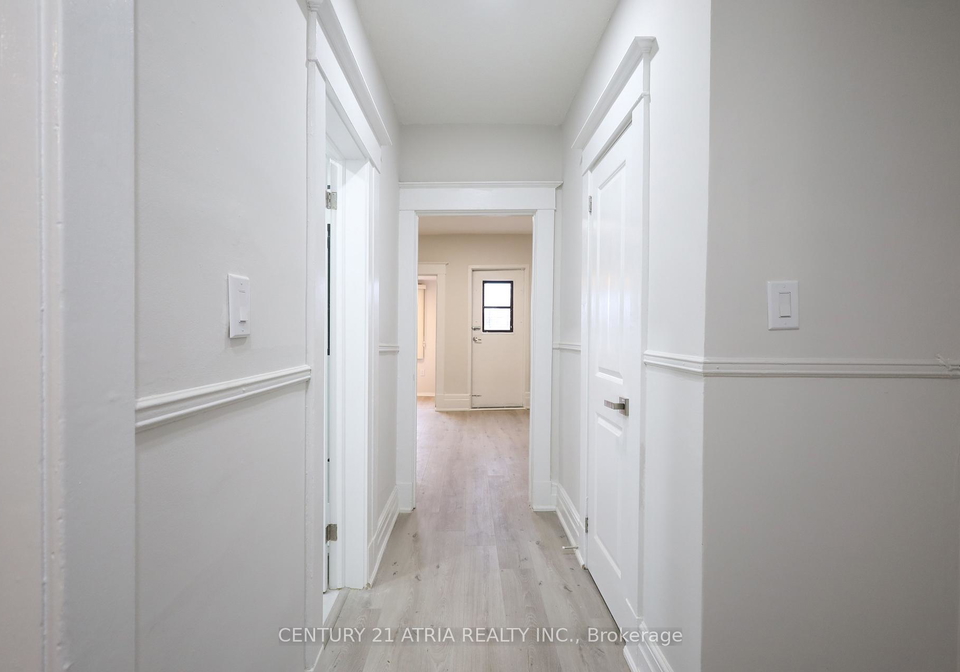 605-college-street-toronto-ontario-c12845378