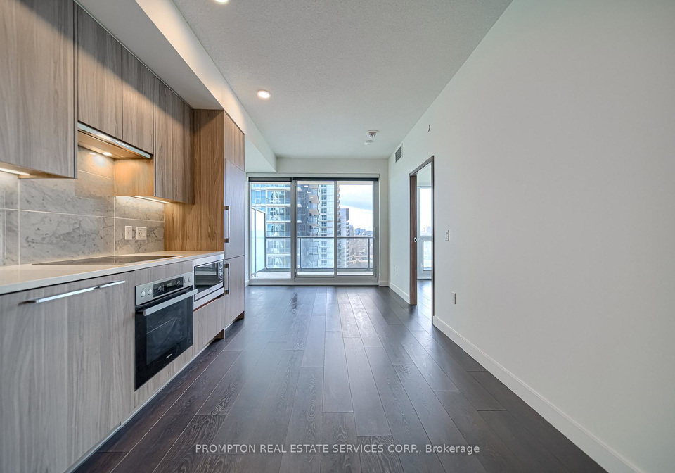 95-mcmahon-drive-north-york-ontario-c12845404
