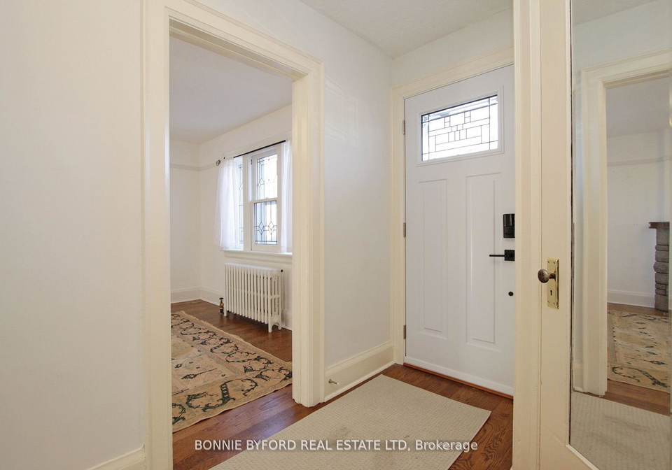 202-airdrie-road-east-york-ontario-c12845414