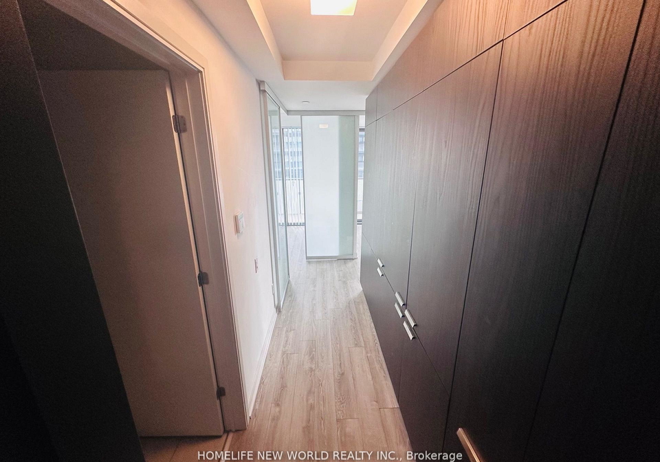 50-charles-street-e-toronto-ontario-c12845424