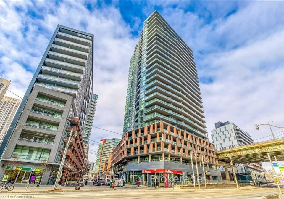 20-bruyeres-mews-toronto-ontario-c12845434