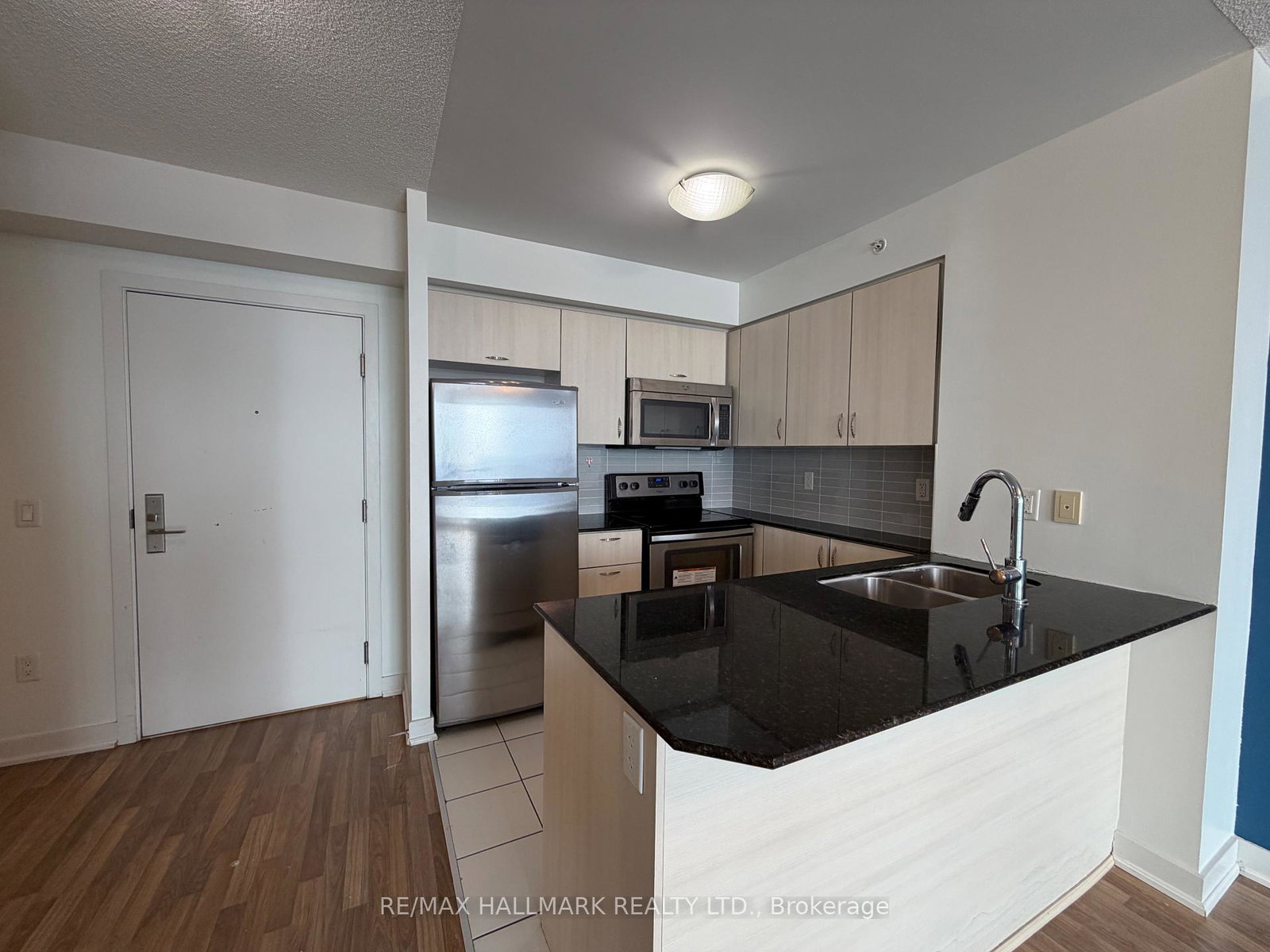 5740-yonge-street-toronto-ontario-c12845612