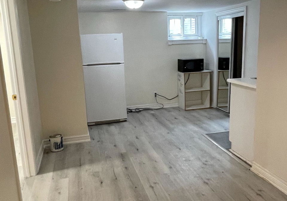 26-lucifer-drive-north-york-ontario-c12845664