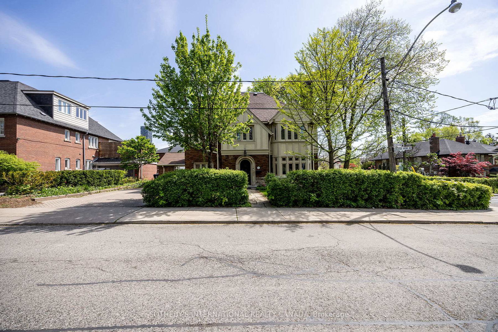131-highbourne-road-toronto-ontario-c12845730