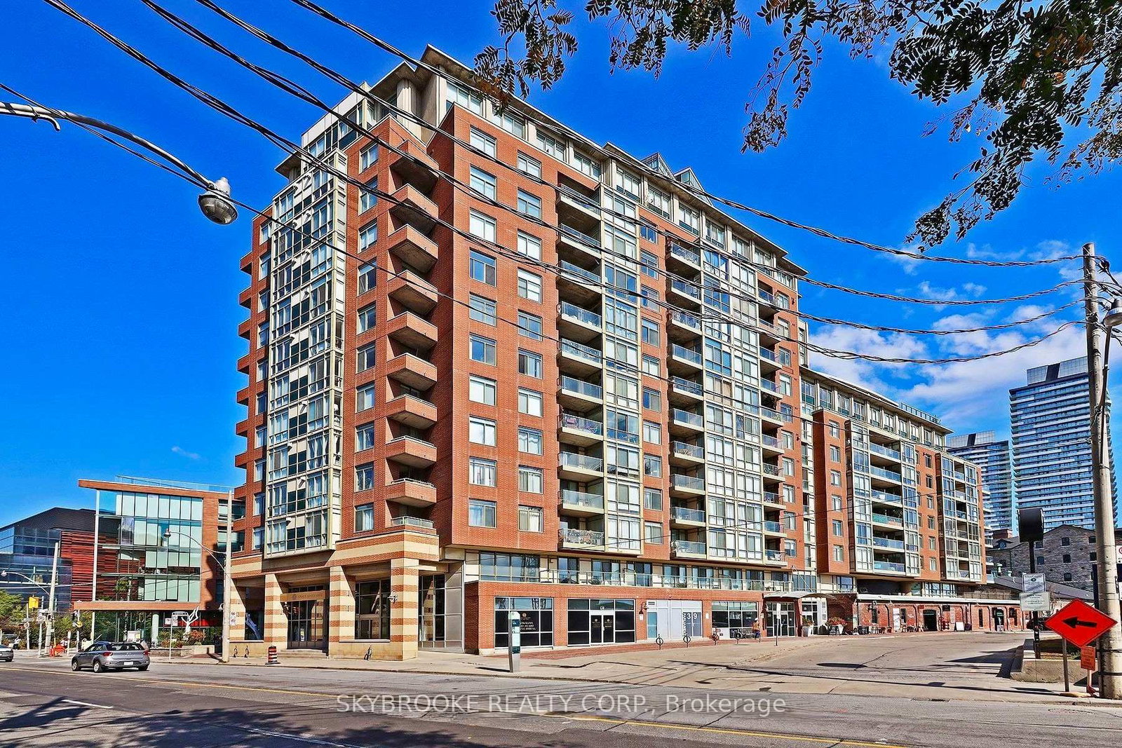 39-parliament-street-toronto-ontario-c12845984