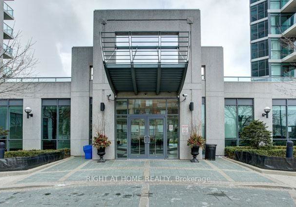 28-harrison-garden-boulevard-north-york-ontario-c12845996