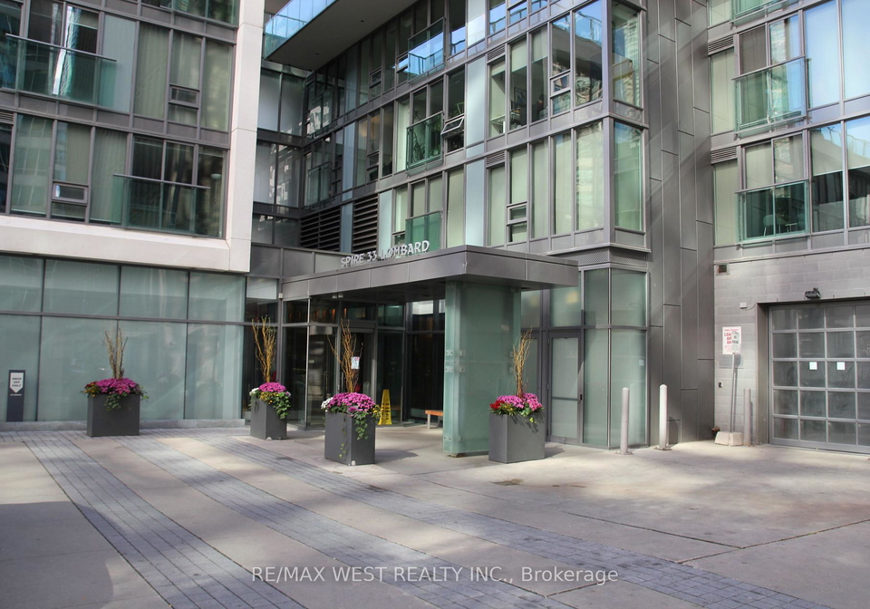 33-lombard-street-toronto-ontario-c12846354