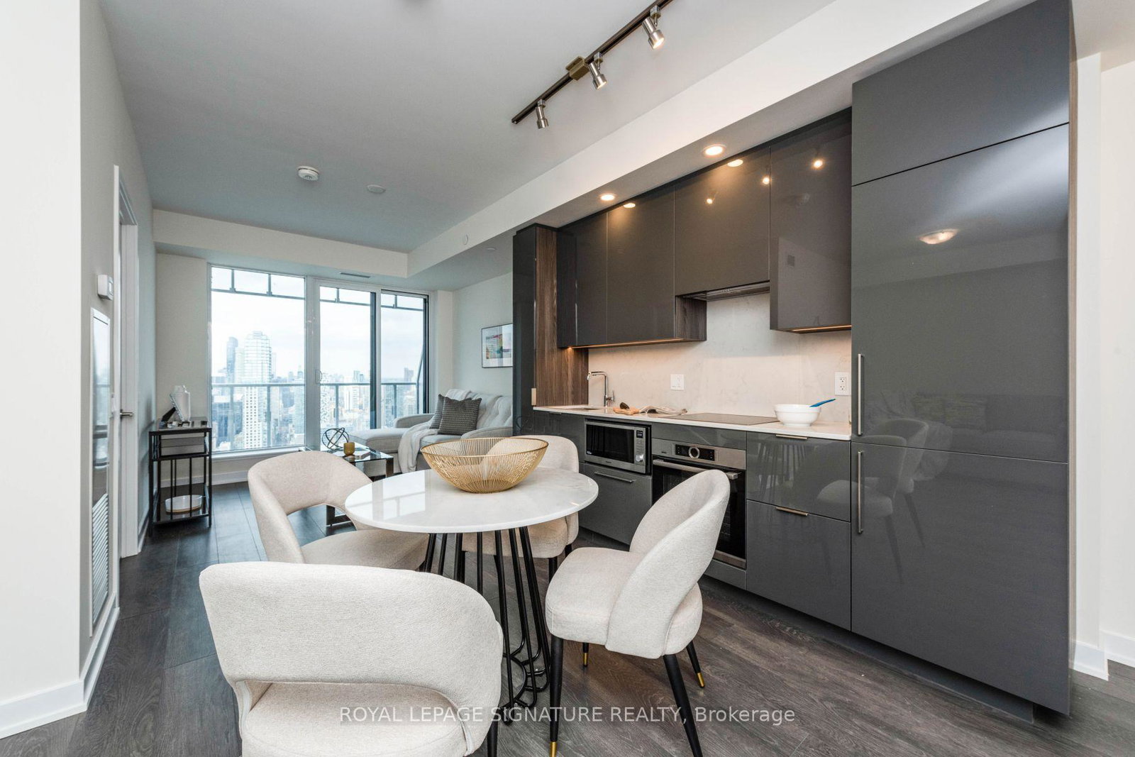 28-freeland-street-toronto-ontario-c12846392