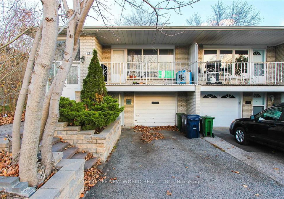135-pineway-boulevard-north-york-ontario-c12846646