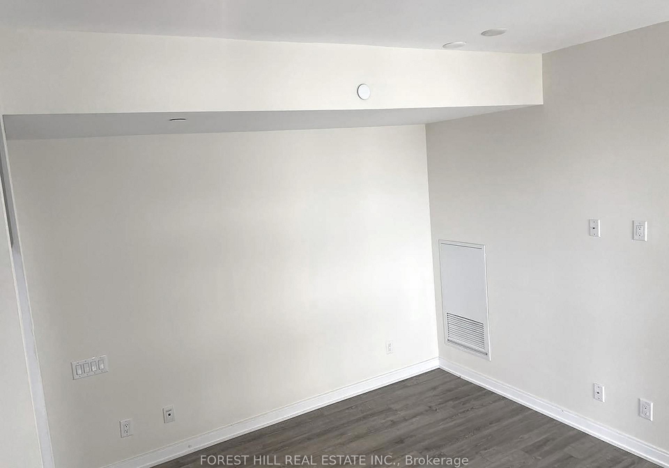 42-charles-street-e-toronto-ontario-c12846808