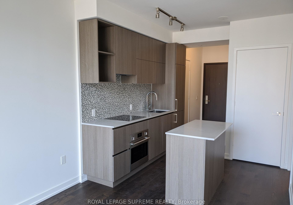 1-yorkville-avenue-toronto-ontario-c12846838