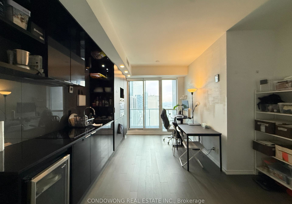 70-temperance-street-toronto-ontario-c12846894