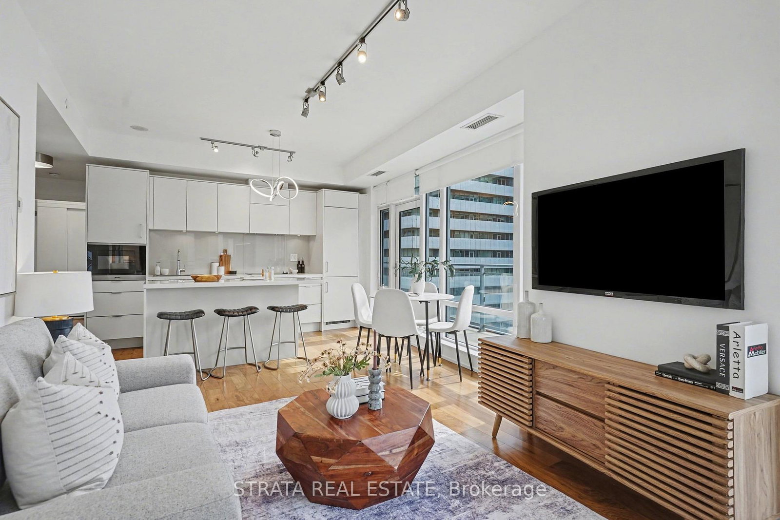 21-widmer-street-toronto-ontario-c12847206