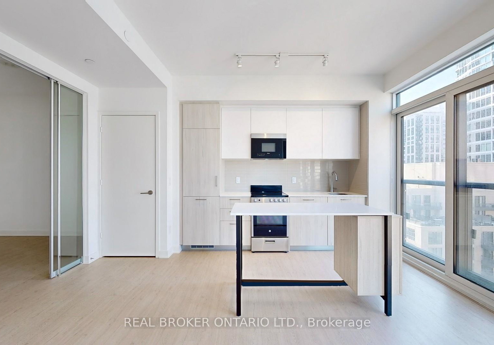 65-mutual-street-toronto-ontario-c12847600
