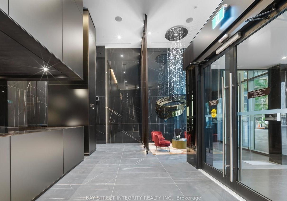 11-yorkville-avenue-toronto-ontario-c12847836