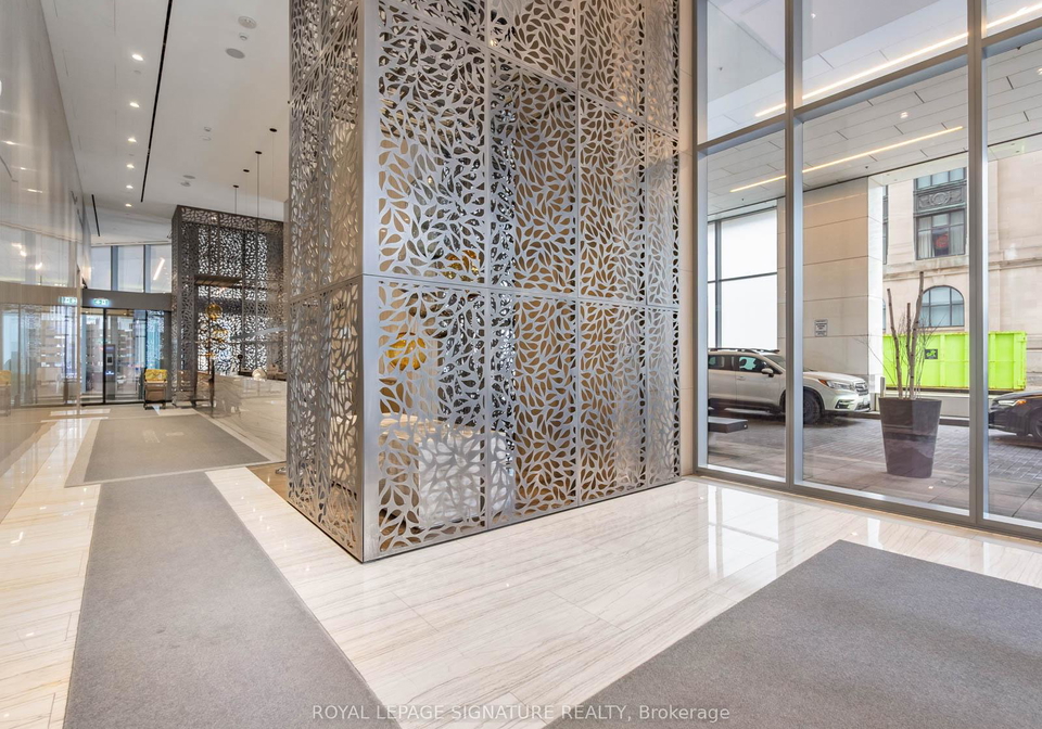 88-harbour-street-toronto-ontario-c12848352