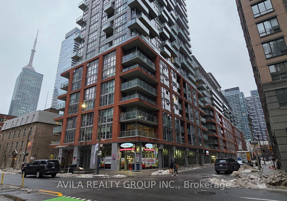 126-simcoe-street-toronto-ontario-c12848514