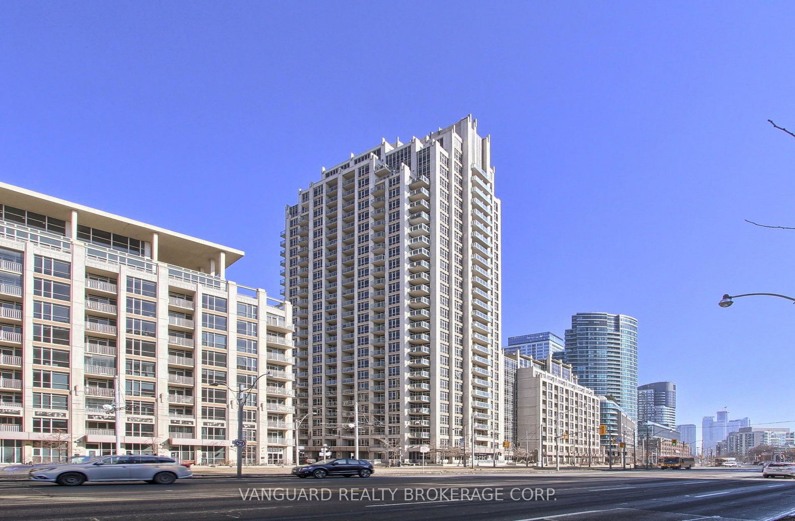 21-grand-magazine-street-toronto-ontario-c12848812