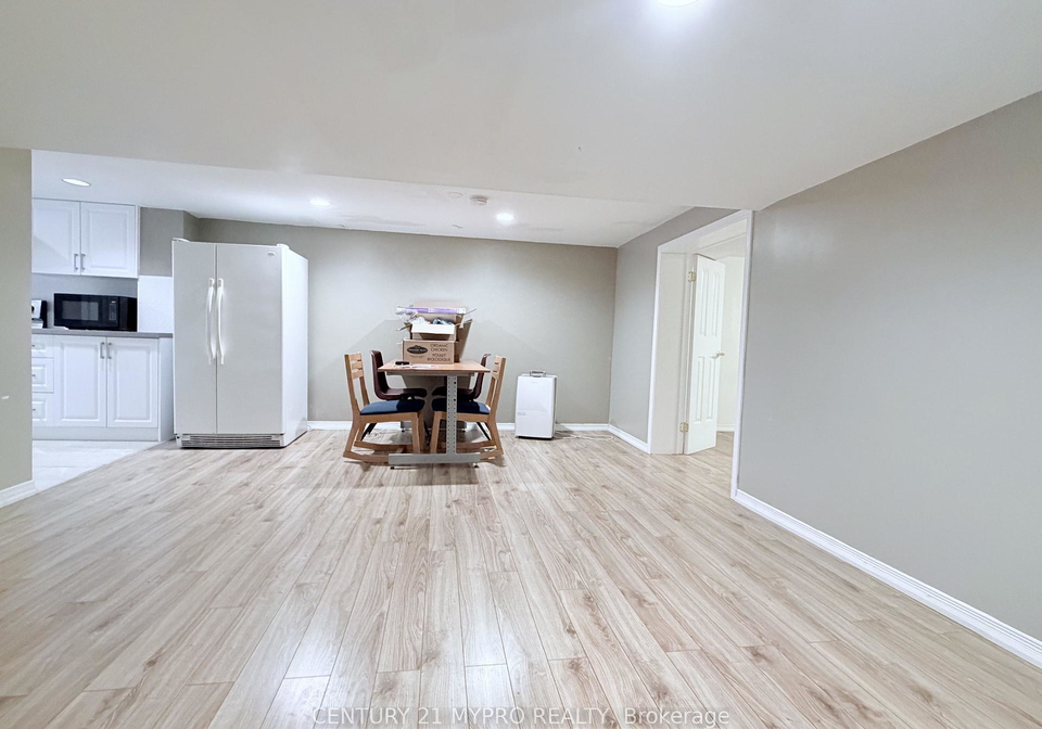 62-geraldton-crescent-north-york-ontario-c12849314