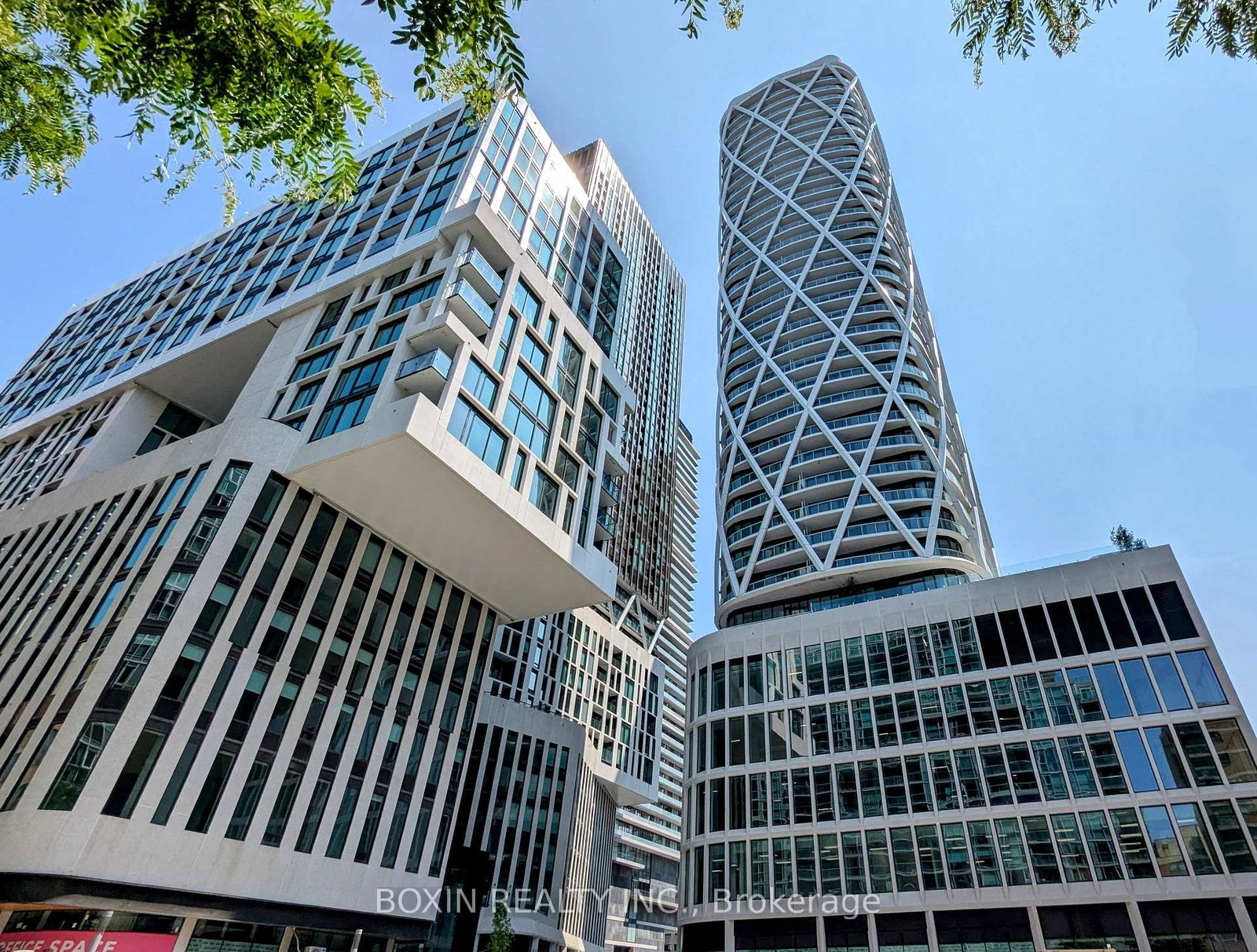230-simcoe-street-toronto-ontario-c12849428