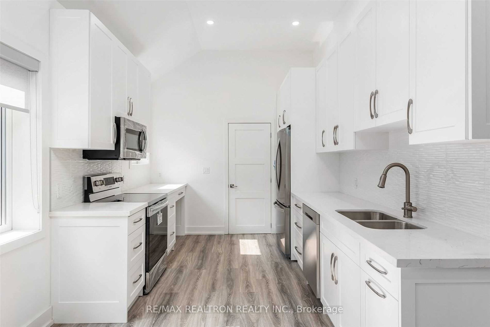 76-lawrence-avenue-w-toronto-ontario-c12850242